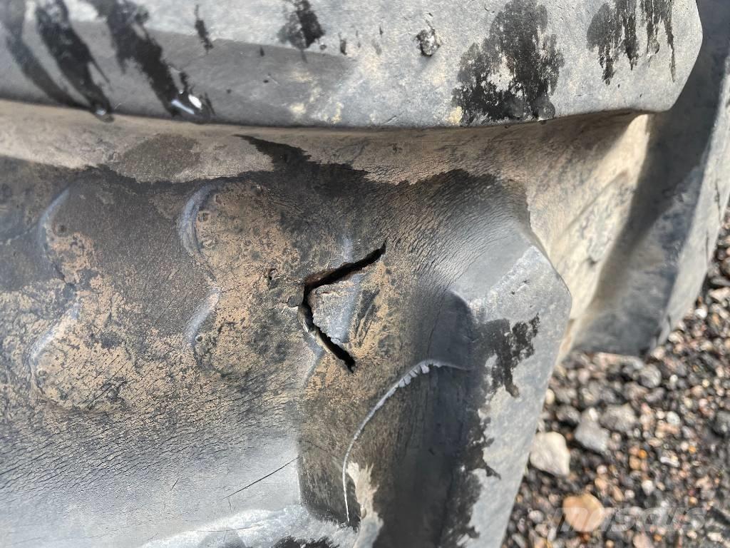 Mitas SET OF WHEELS الإطارات والعجلات والحافات