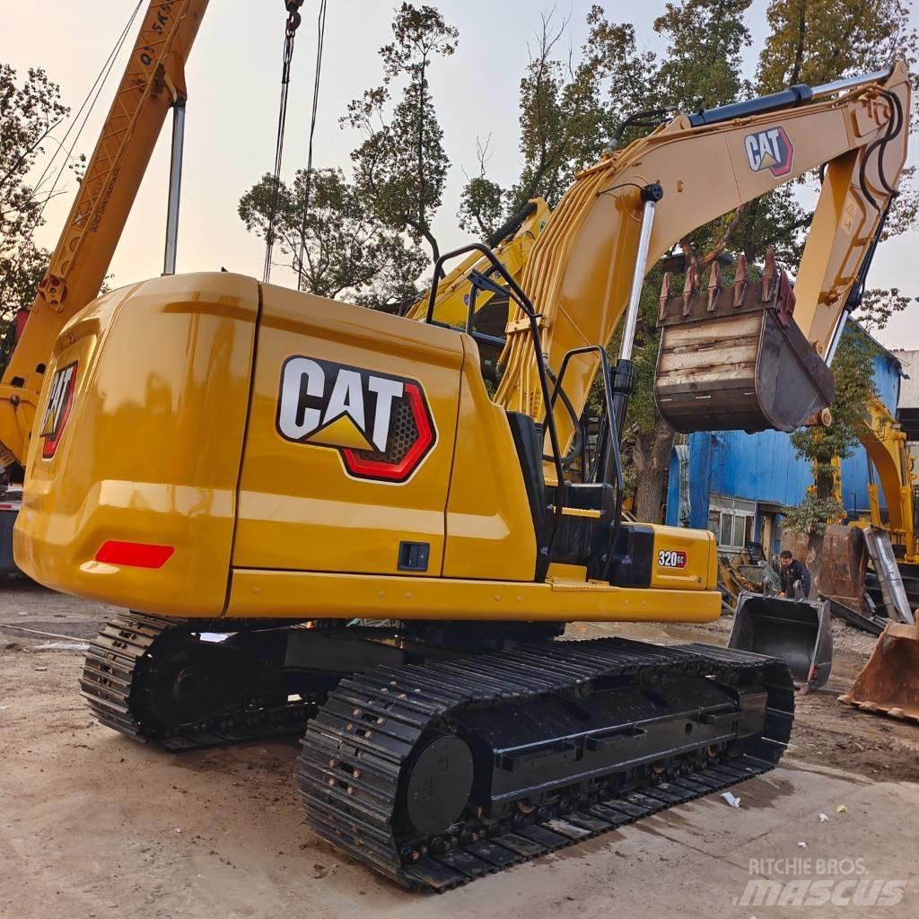 CAT 320GC حفارات زحافة