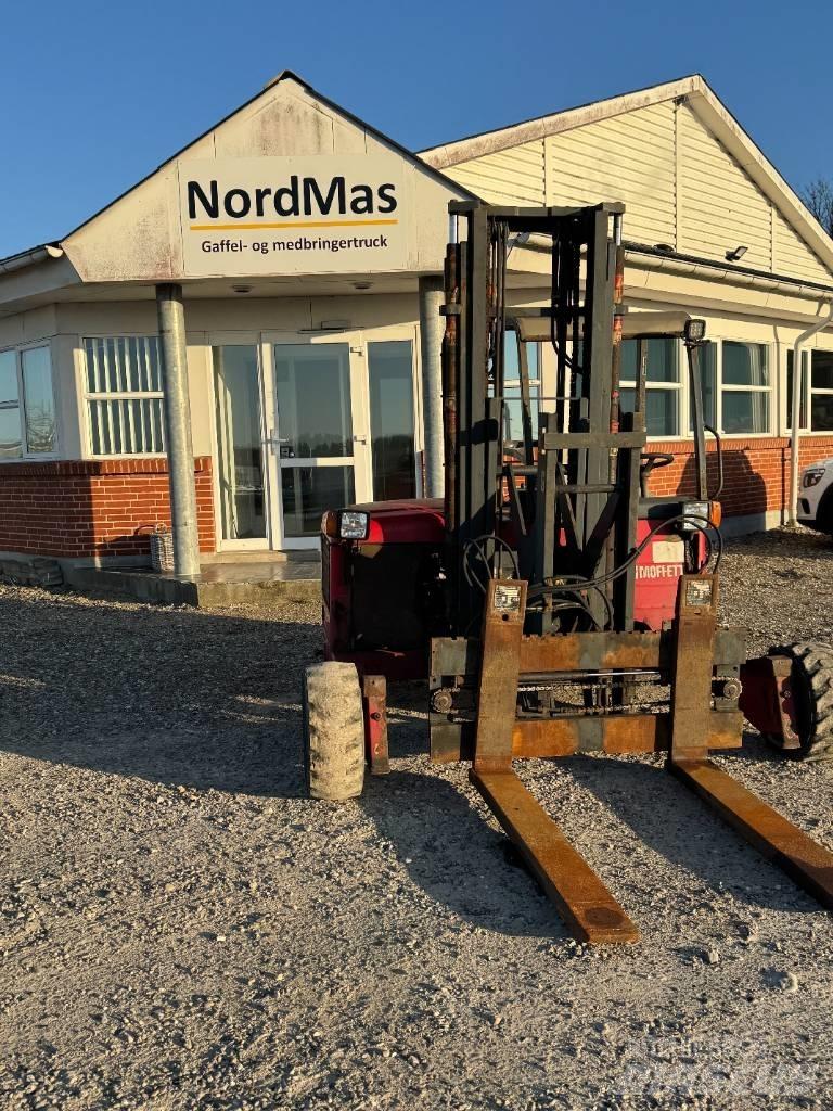 Moffett M4 25.3 شاحنات الديزل