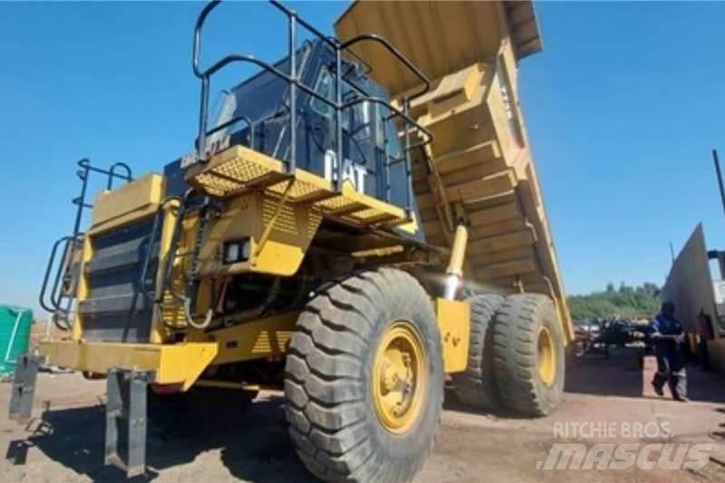 CAT 773E شاحنات أخرى