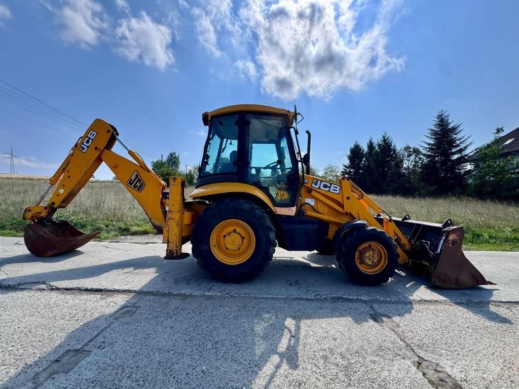 JCB 3CX لوادر ذات جرافات عكسية