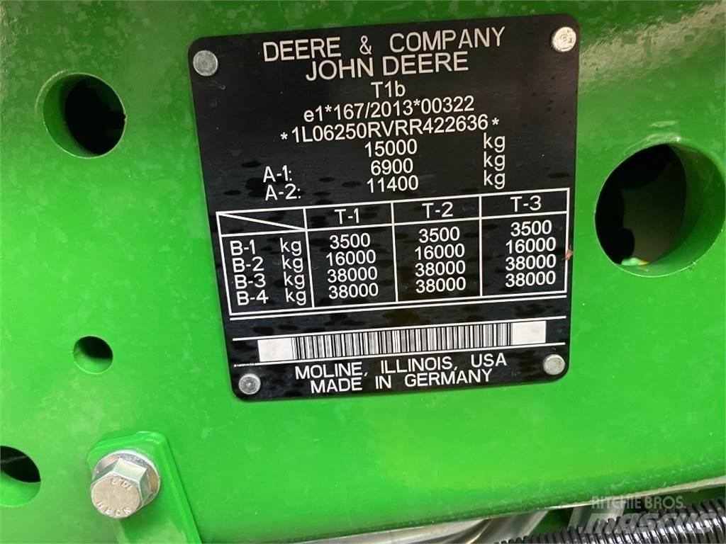 John Deere 6R250 الجرارات