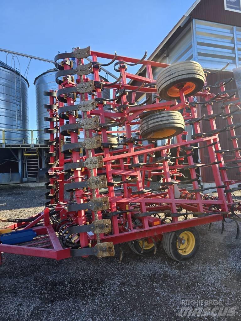 Väderstad NZA800 كاسحات