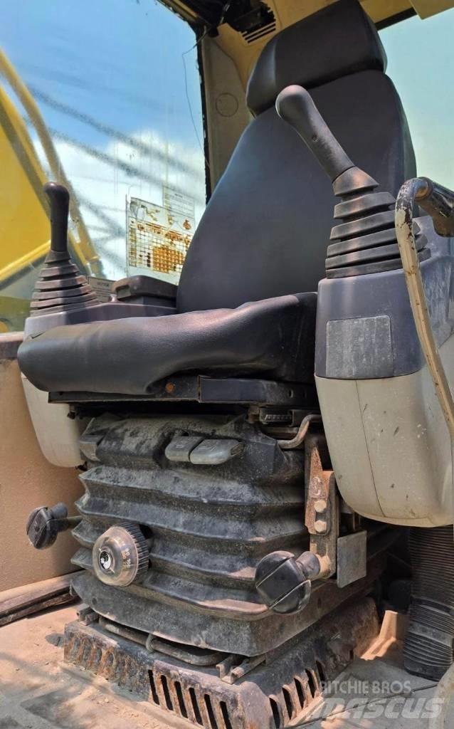 CAT 325 CL حفارات زحافة