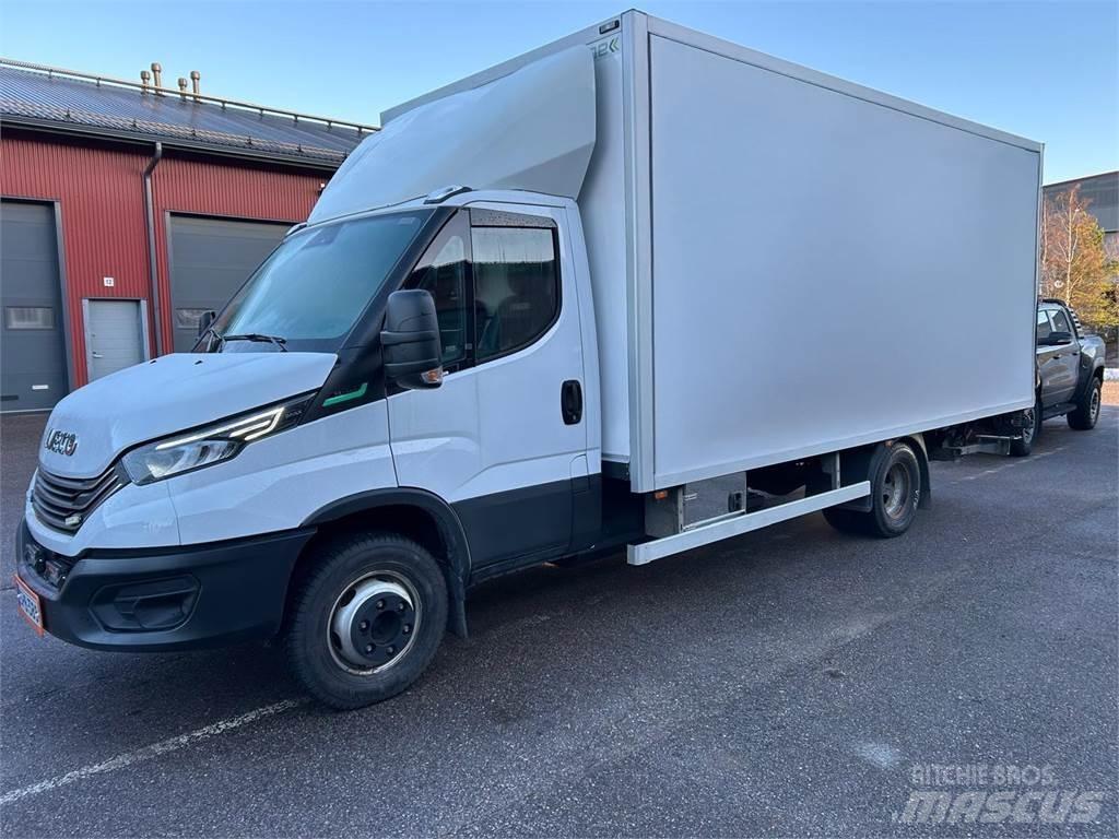 Iveco Daily شاحنة مقفلة