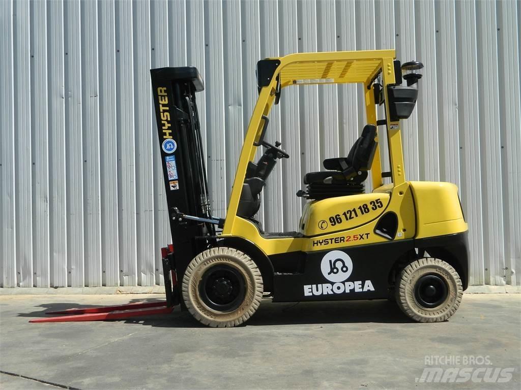 Hyster H2 50XT شاحنات الديزل