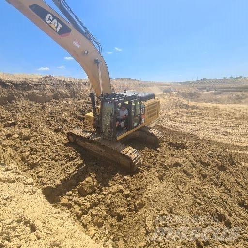 CAT 336 F L حفارات زحافة