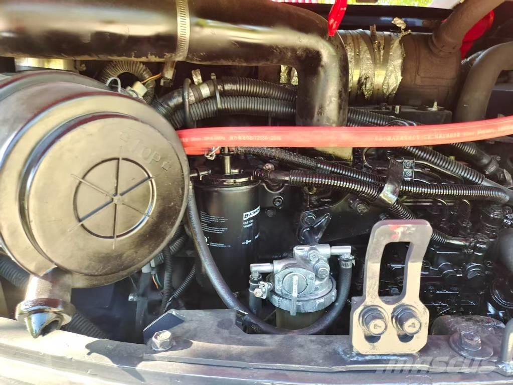 Yanmar Vio 80 حفارات وسط 7 طن - 12 طن