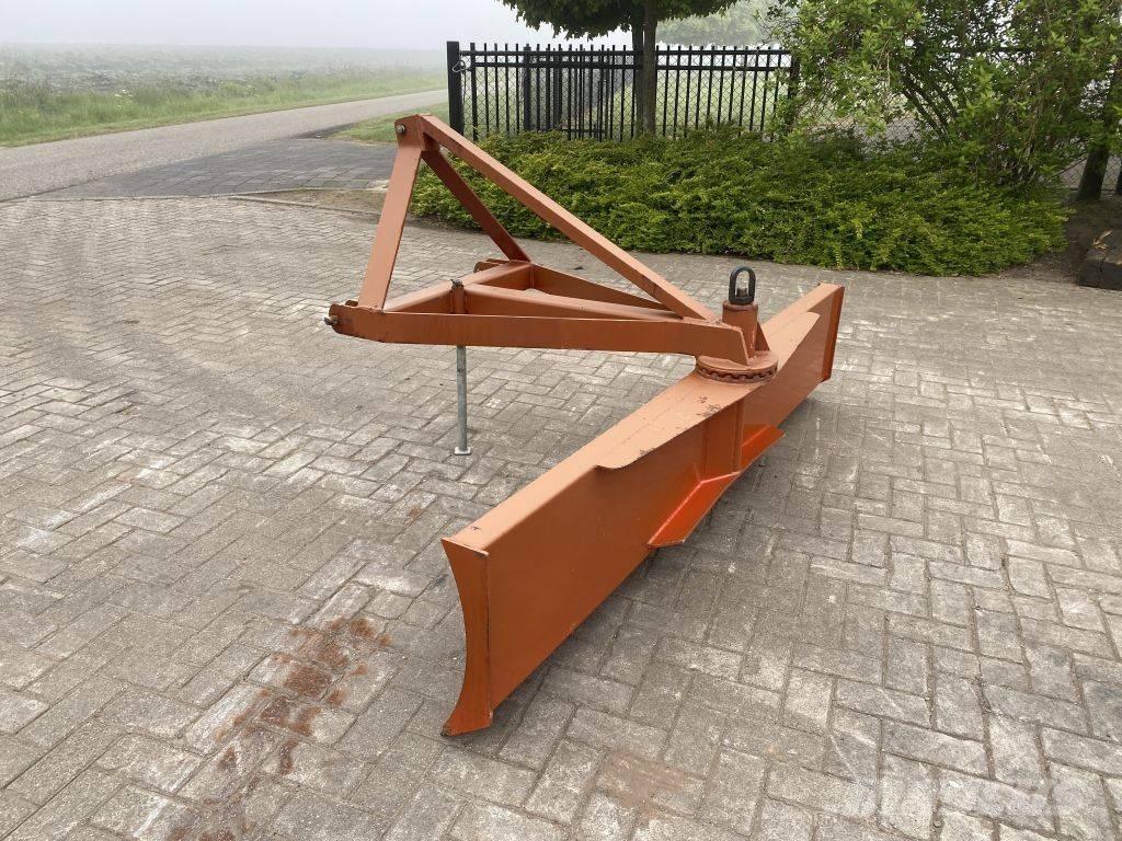 Grondschuif 2.5 M زلاقات الطرق