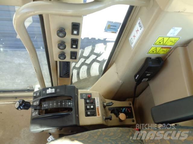 CAT 14 H II معدات تمهيد الطرق