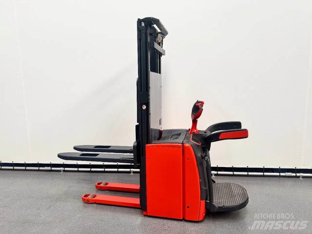 Linde L 16 AP معدات التكديس الجوالة