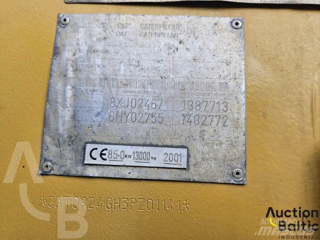 CAT 924 G لوادر بعجل