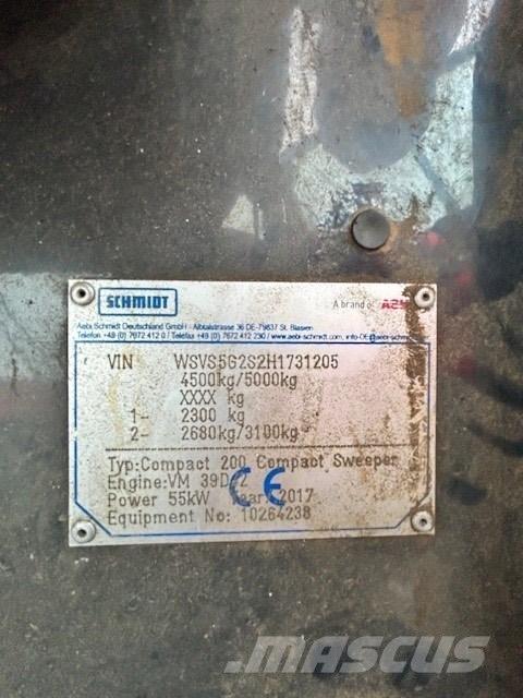 Schmidt Compact 200 كناسات