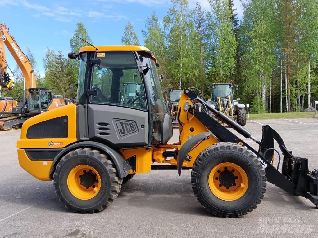 JCB 406 لوادر بعجل