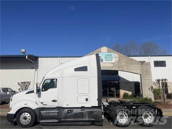 Kenworth T680 وحدات الجر