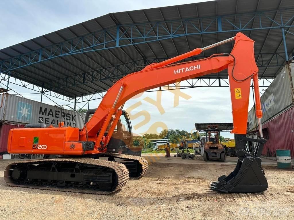 Hitachi EX 200 حفارات زحافة