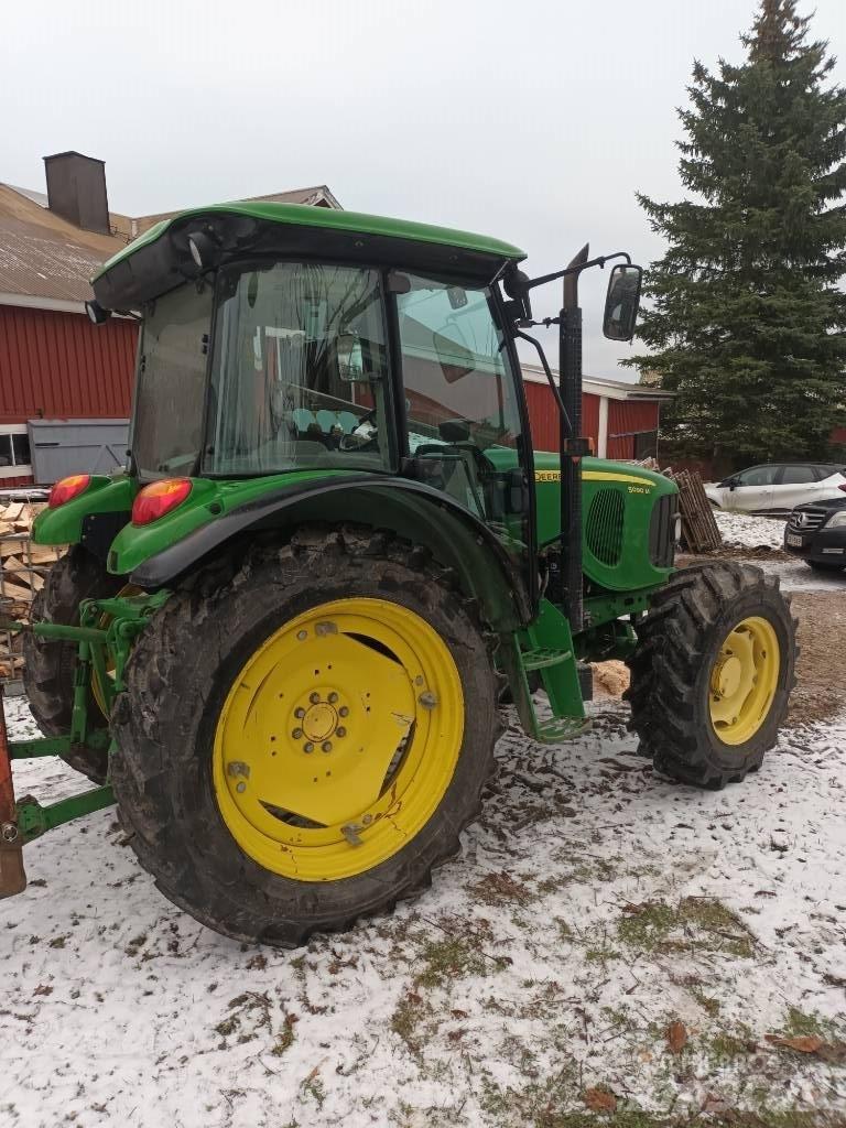 John Deere 5090 M الجرارات