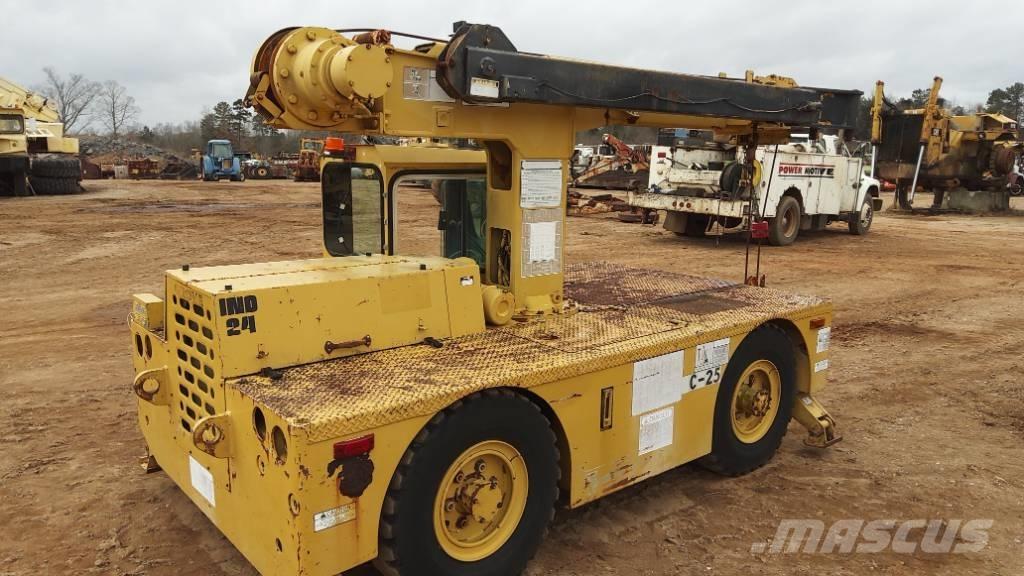 Grove IND 24 رافعات أخرى