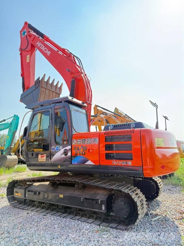 Hitachi ZX 210 حفارات زحافة