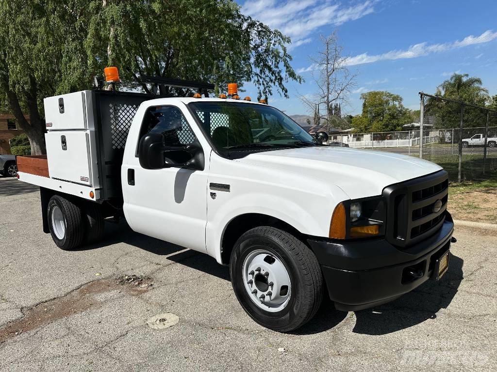 Ford F 350 شاحنات خفيفة/مفصلية الجوانب