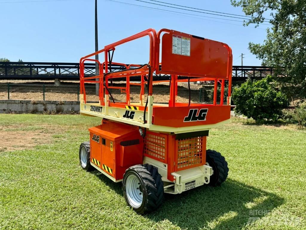 JLG 260 MRT رافعات مقصية الشكل