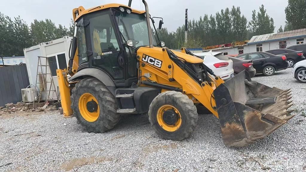 JCB 3CX لوادر ذات جرافات عكسية