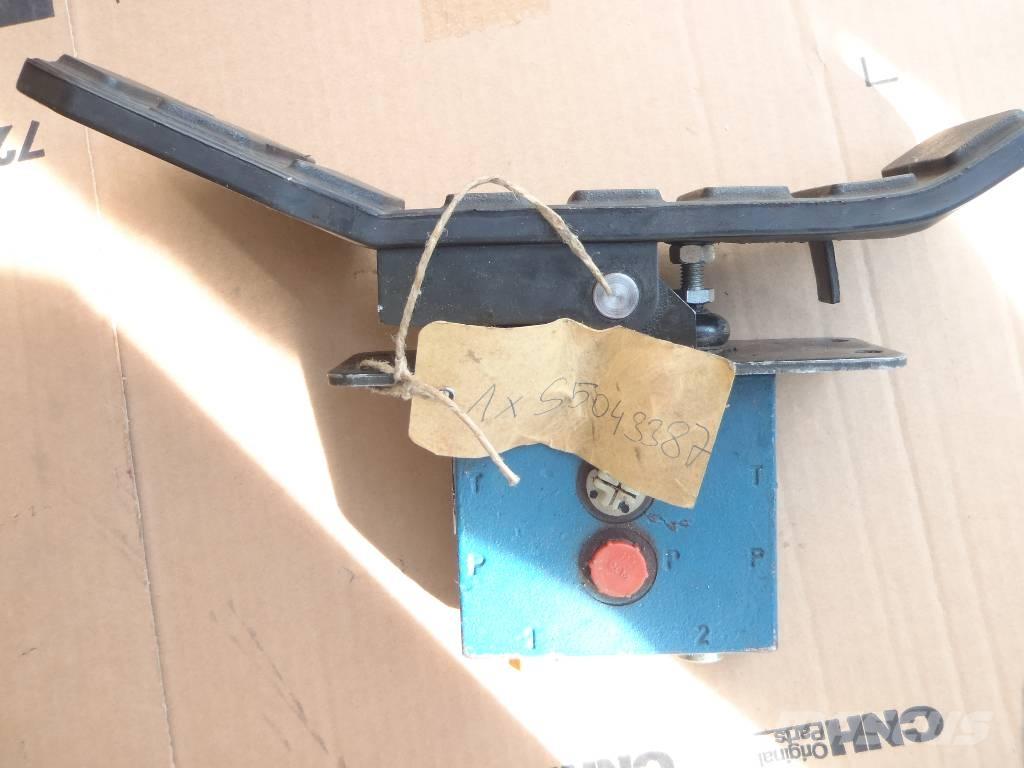 Rexroth Fusspedal هيدروليات