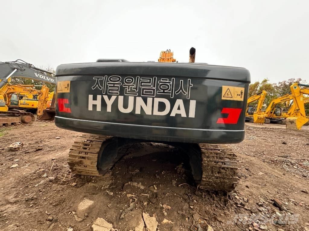 Hyundai 305LC حفارات زحافة