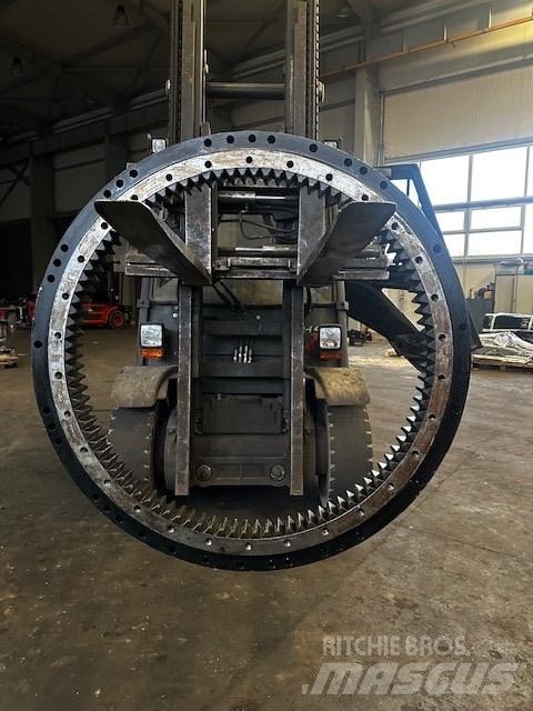 CAT M 316 BEARING الشاسيه والتعليق