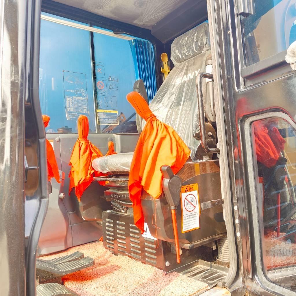 Sany SY60C حفارات زحافة