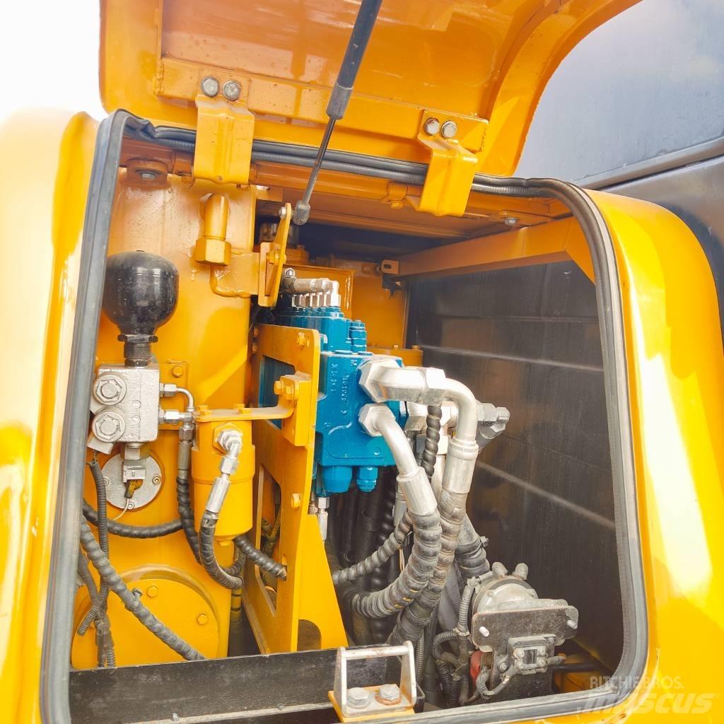 Sany SY60C حفارات زحافة