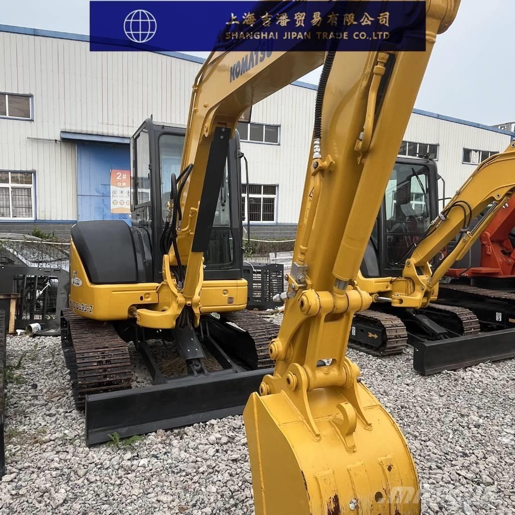 Komatsu PC 40 حفارات صغيرة أقل من 7 طن (حفارات صغيرة)