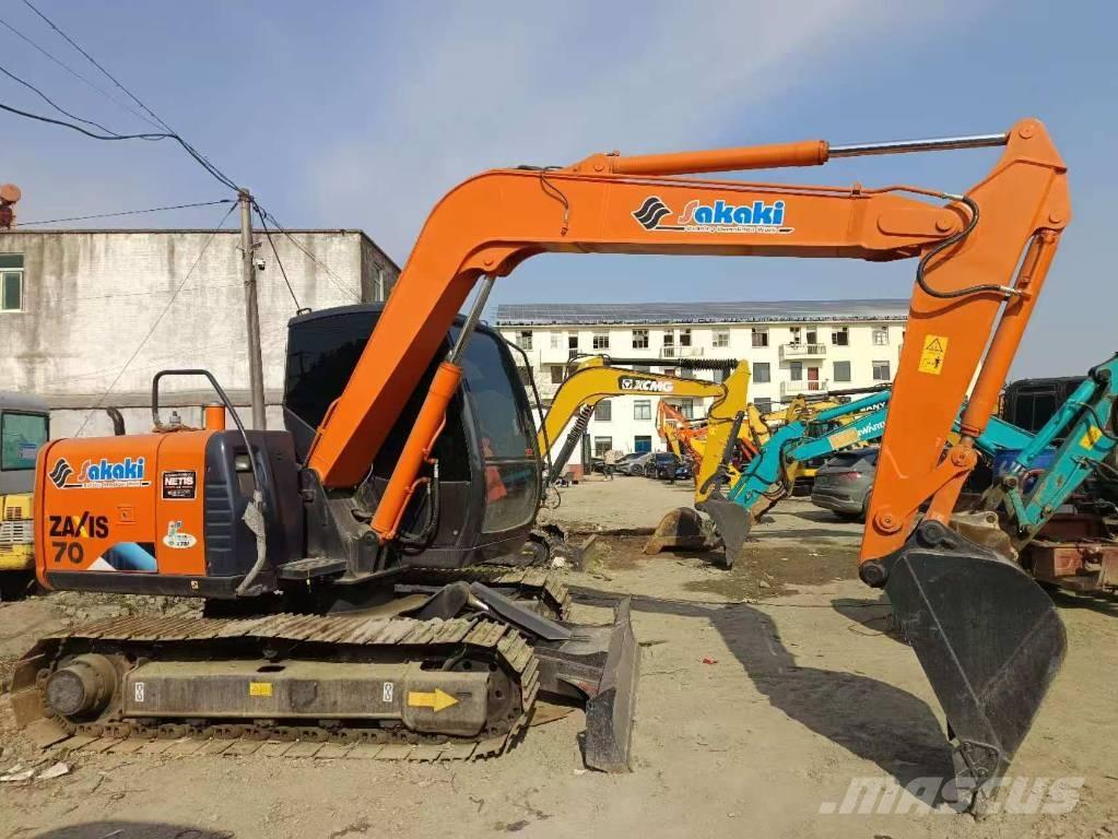 Hitachi ZX 70 حفارات وسط 7 طن - 12 طن