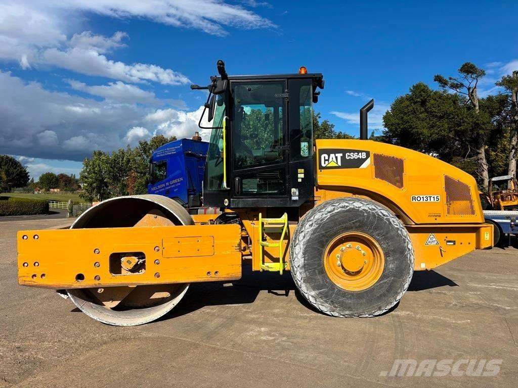 CAT CS 64 B مداحل أحادية الأسطوانة