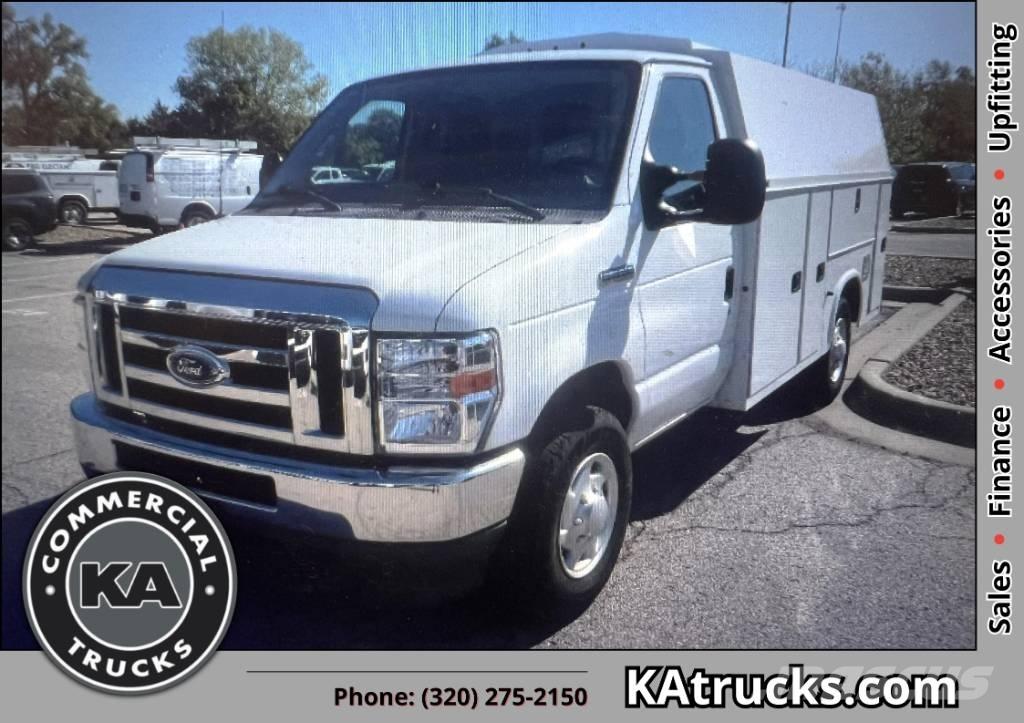 Ford E 350 Econoline شاحنات خفيفة/مفصلية الجوانب