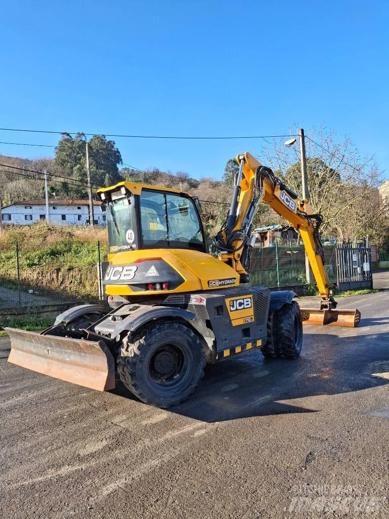 JCB Hydradig 110W حفارات بعجل