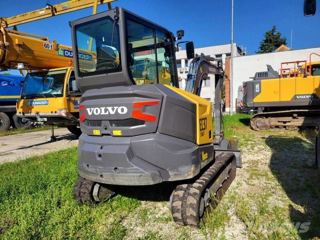 Volvo EC37F حفارات صغيرة أقل من 7 طن (حفارات صغيرة)