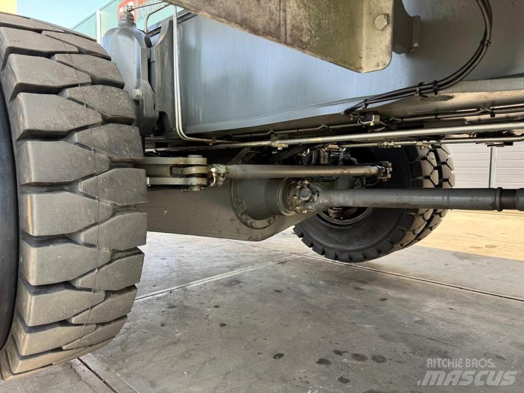 Liebherr LH 40 M مناولات المخلفات / مناولات صناعية
