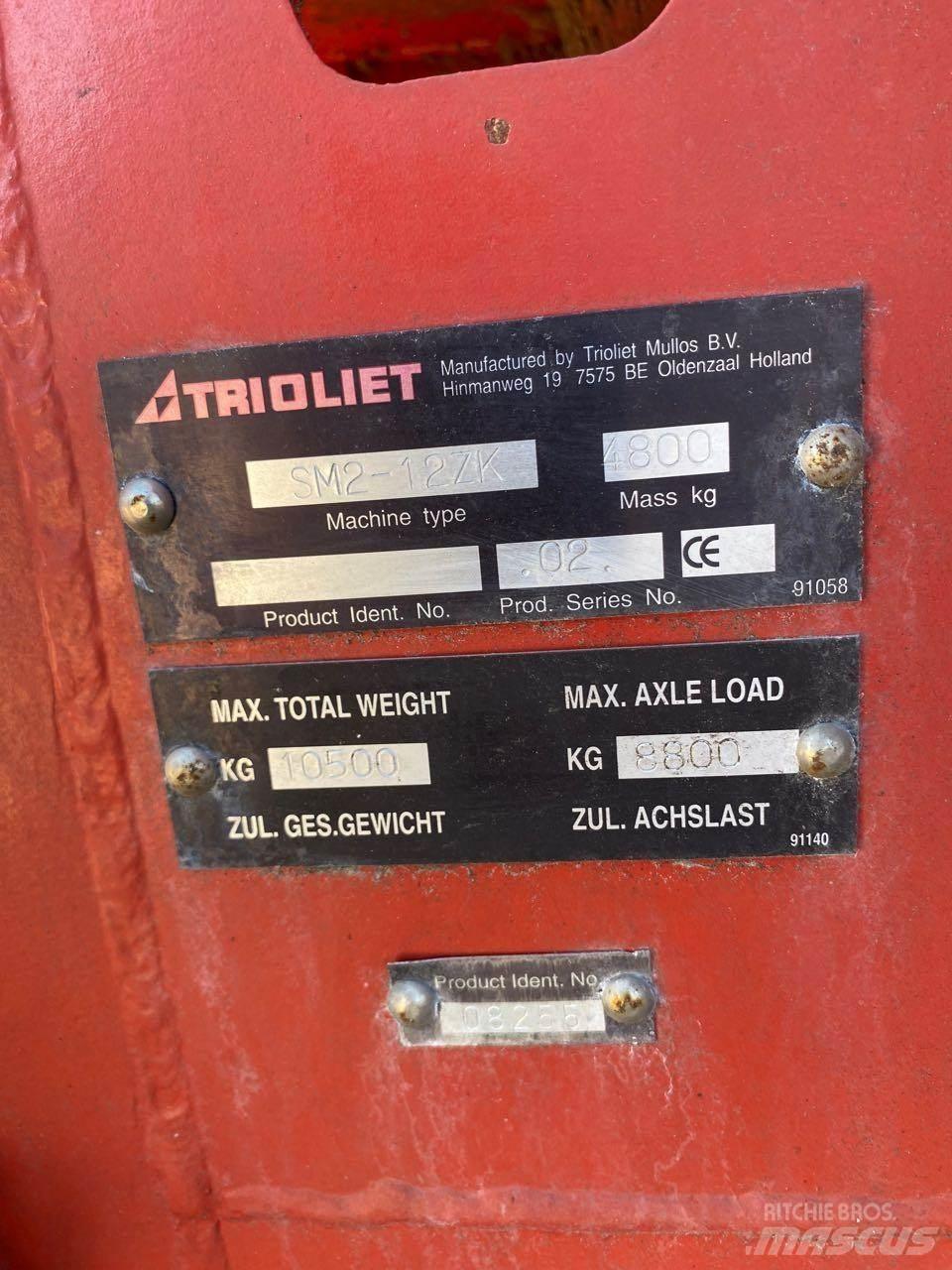 Trioliet SM2-12ZK ملقمات خلاط