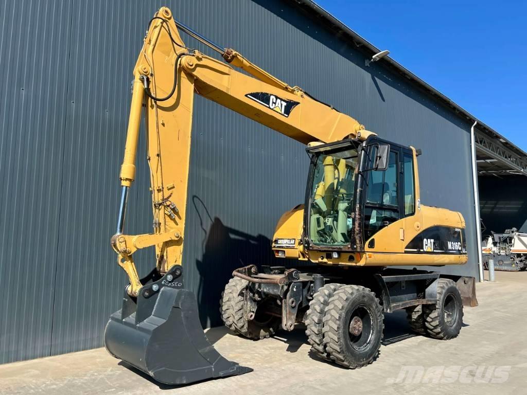 CAT M316C حفارات بعجل
