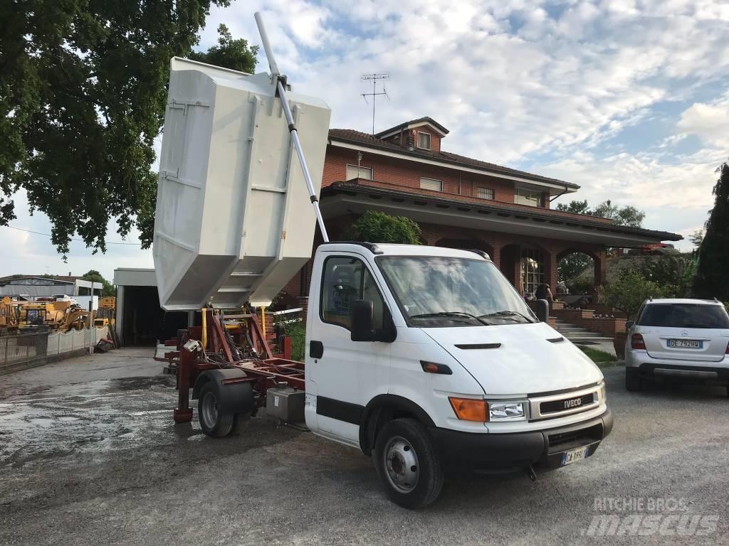 Iveco Daily 35-150 شاحنات قلابة