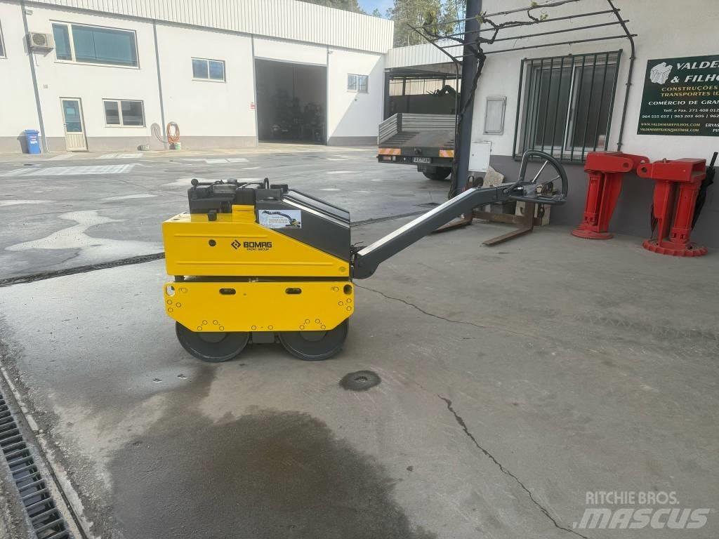 Bomag BW 65 مداحل ثنائية الاسطوانة