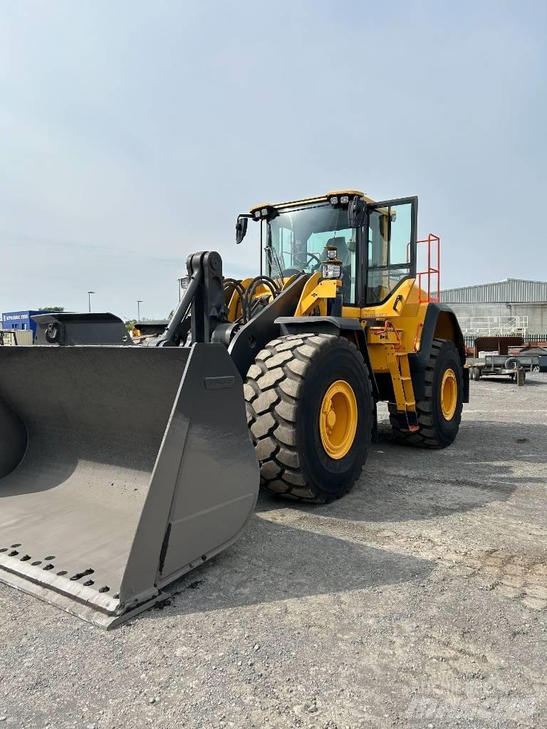 Volvo l150h لوادر بعجل