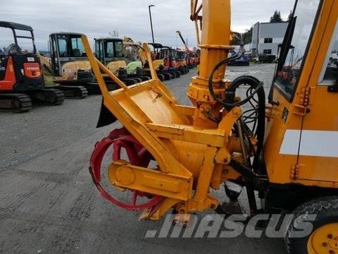  NIIGATA NR-222 قاذفات الجليد