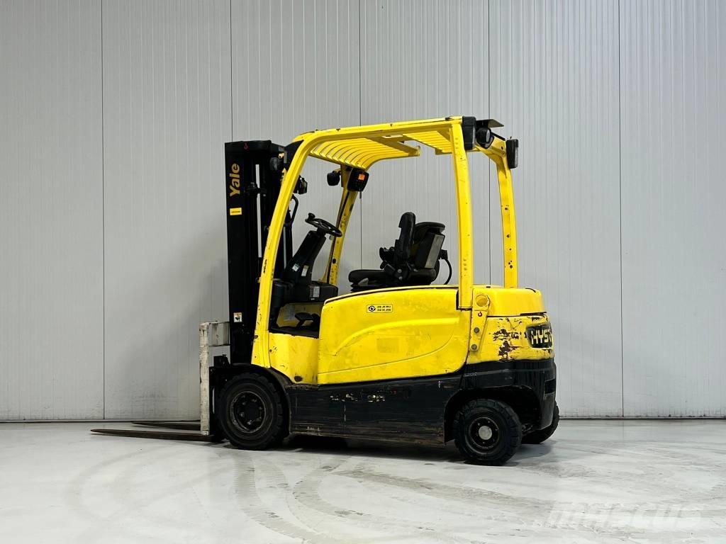Hyster J3.0XN شاحنات ذات رافعات شوكية تعمل بالكهرباء