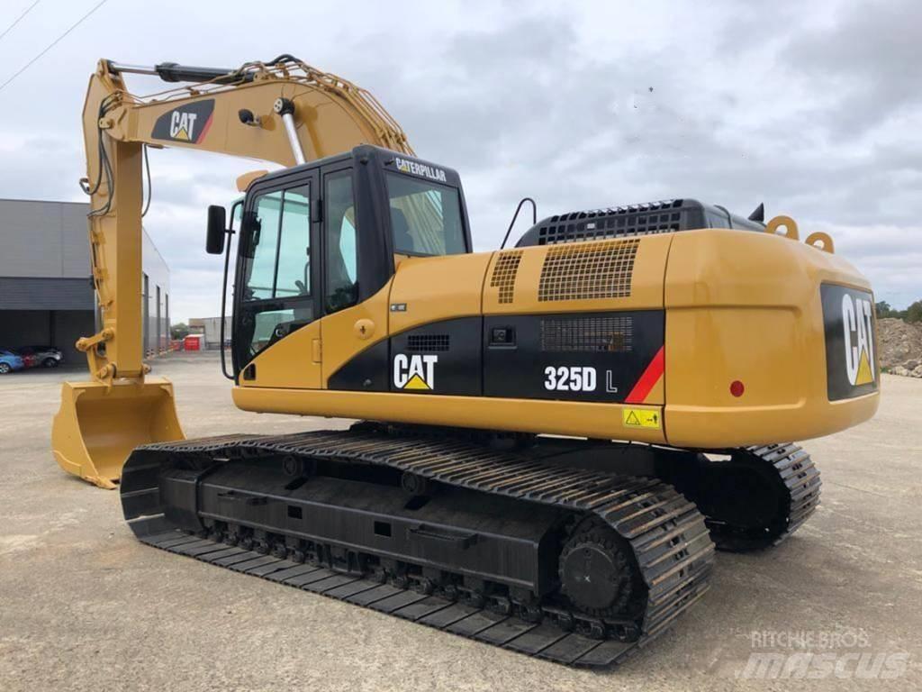 CAT 330DL حفارات زحافة