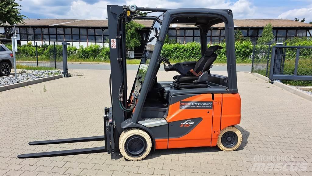 Linde E20PH-02 شاحنات ذات رافعات شوكية تعمل بالكهرباء