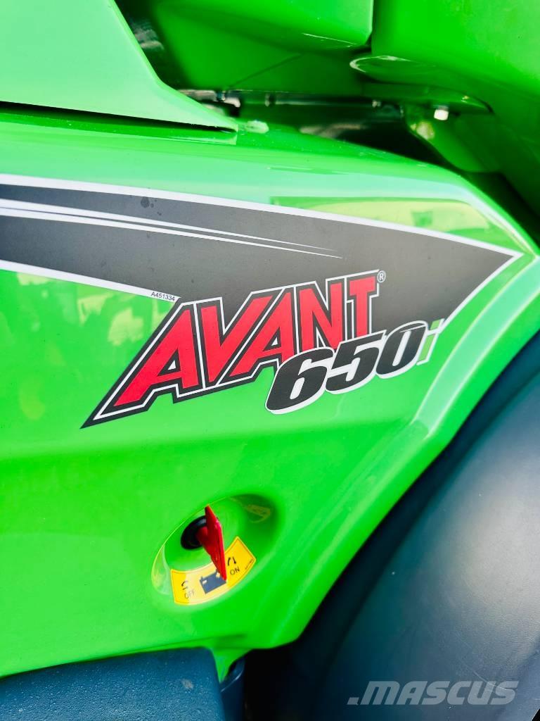 Avant 650 i لوادر متعددة الأغراض