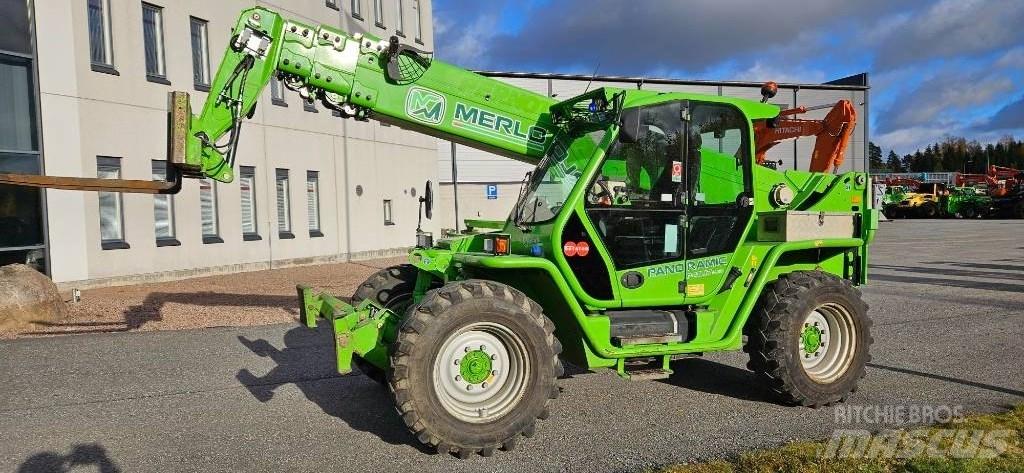 Merlo P40.17PLUS مناولات متداخلة