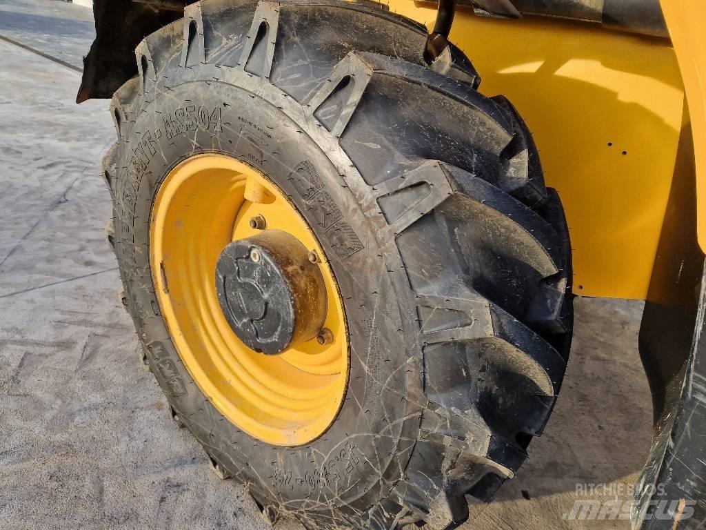 JCB 540-140  BC41 مناولات متداخلة